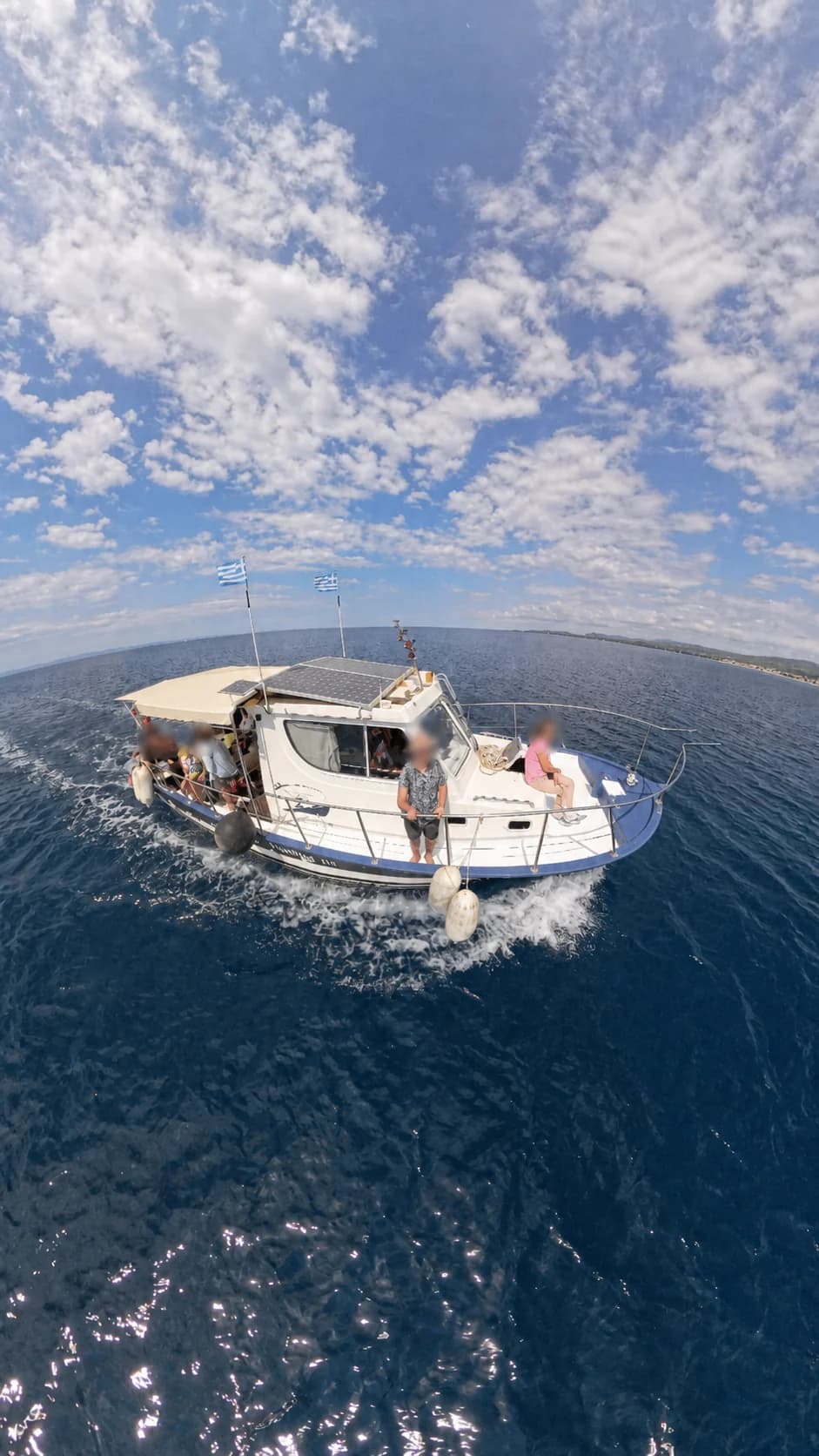 Fishing 4 You travelling across the Aegean